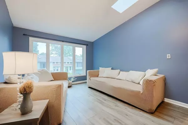 Grafton, MA 01519,30 Nottingham Rd #30