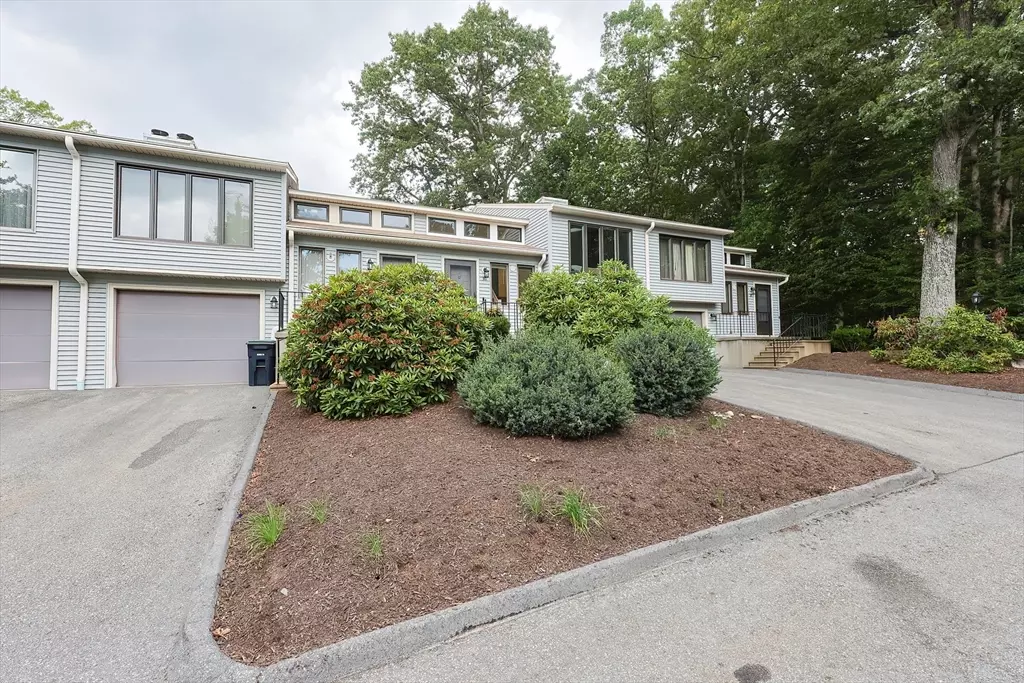 Grafton, MA 01519,30 Nottingham Rd #30
