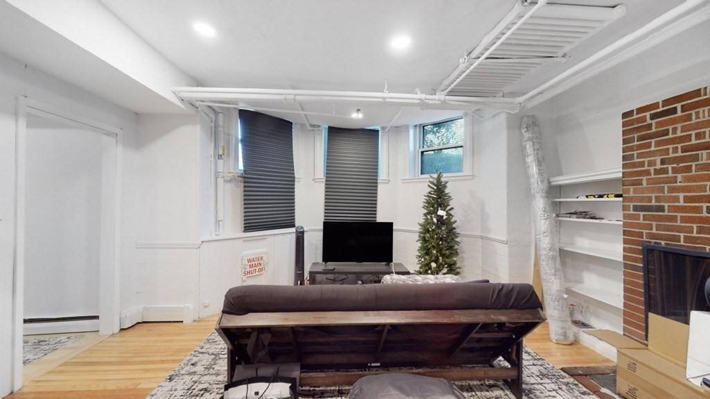 Boston, MA 02116,92 Marlborough #1