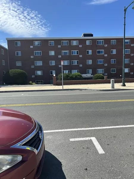 500 Revere Beach Blvd #304, Revere, MA 02151