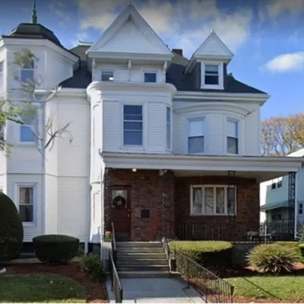 92 Thurston #3, Somerville, MA 02145