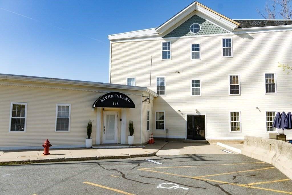 148 Bernon St #25, Woonsocket, RI 02895