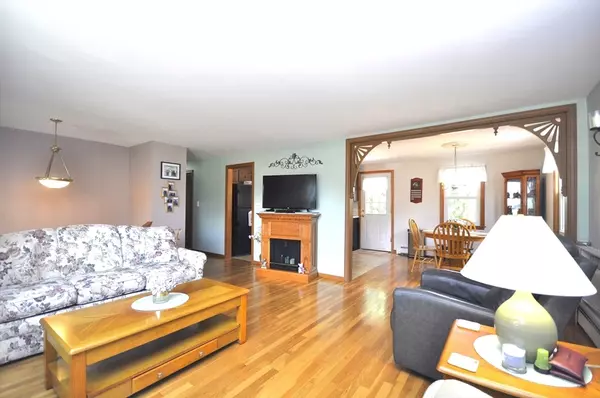 East Bridgewater, MA 02333,1935 Washington St
