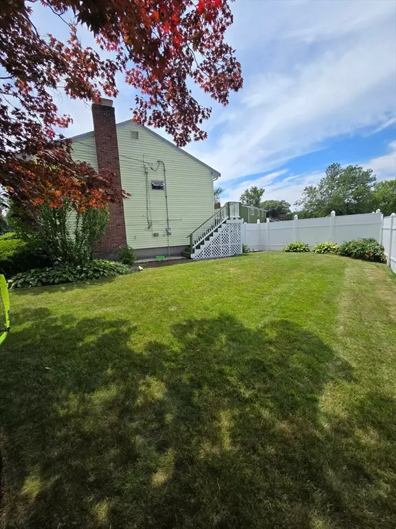 843 Ash St, Brockton, MA 02301