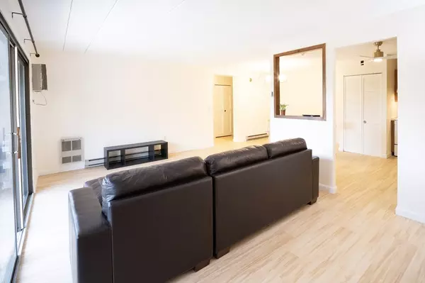 Medford, MA 02155,235 Winthrop St #4407