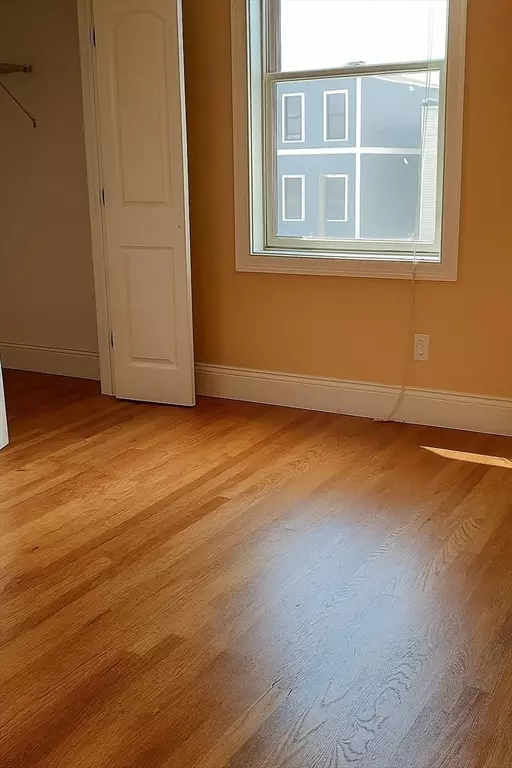 Boston, MA 02128,350 Prescott St #305