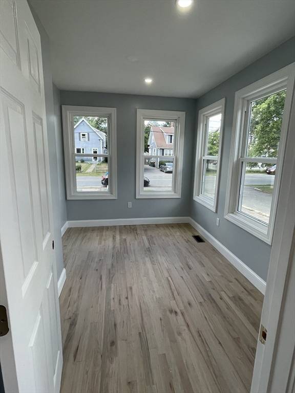 Abington, MA 02351,131 Spruce St