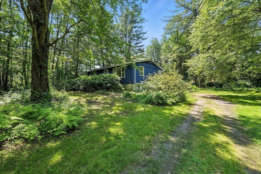 Northfield, MA 01360,26 E Northfield Rd