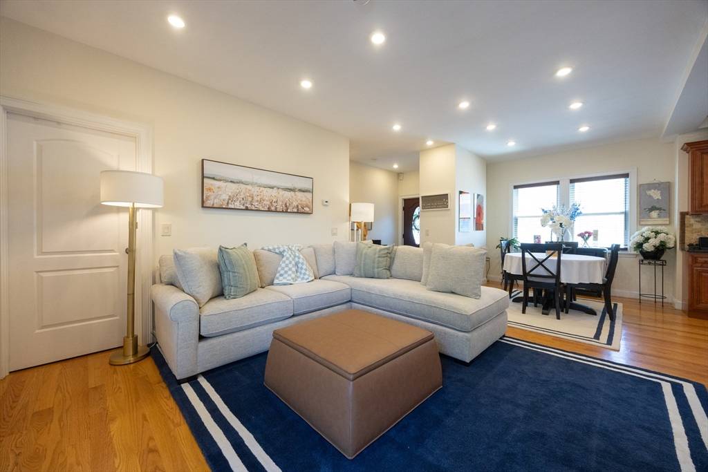 Dedham, MA 02026,88 Clark Street #88