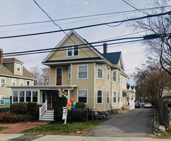 28 Main St #102, North Andover, MA 01845