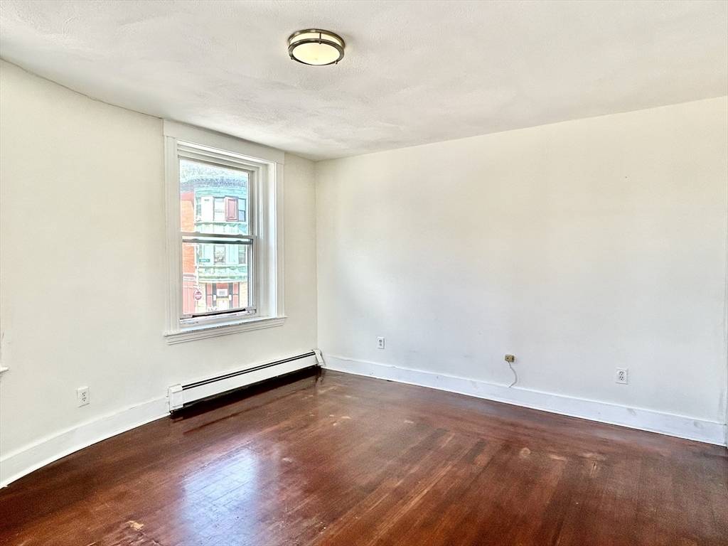 Boston, MA 02124,376 Washington #2