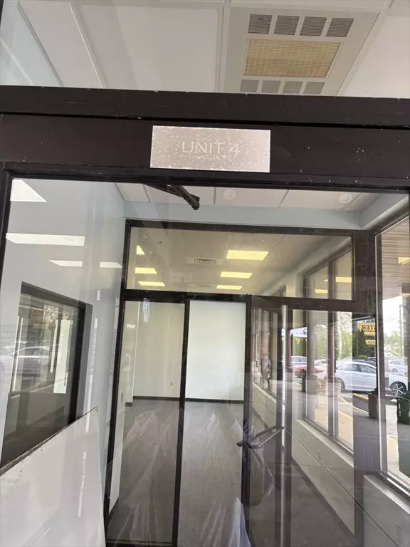 Wareham, MA 02538,3119 Cranberry Hwy #4-4700sq ft