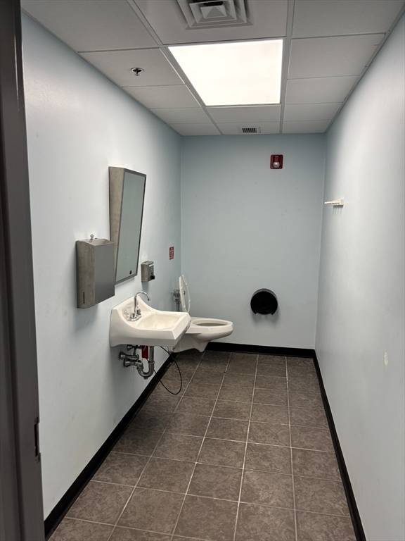 Wareham, MA 02538,3119 Cranberry Hwy #4