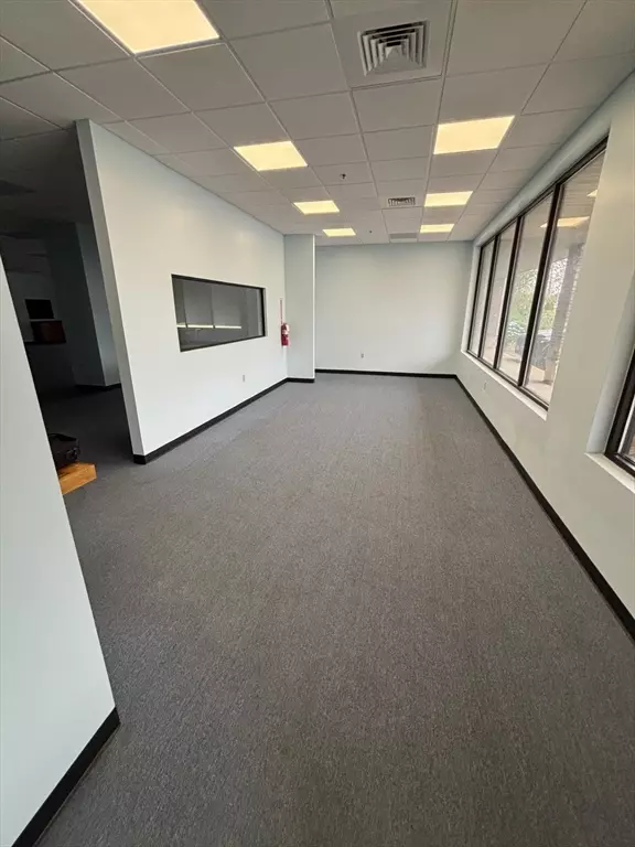 Wareham, MA 02538,3119 Cranberry Hwy #4-4700sq ft