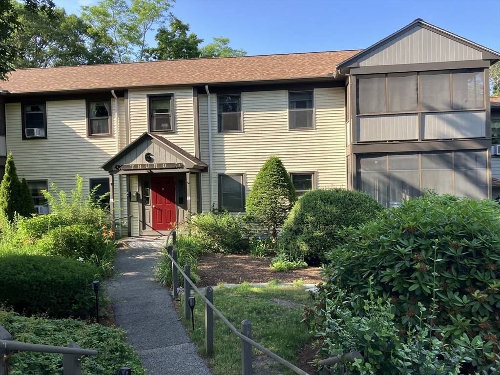 14 Harold Street Bldg 6 #D, Harwich, MA 02646