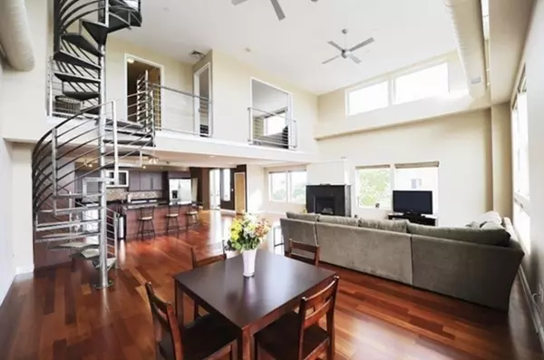 Revere, MA 02151,10 Ocean Ave #402