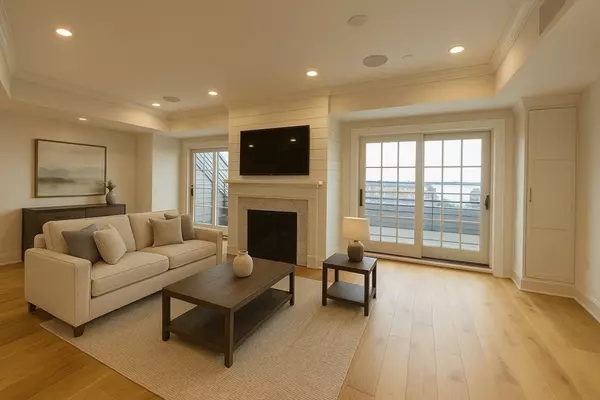 374-398 Bunker Hill #306, Boston, MA 02129