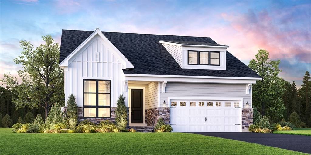 35 Kestrel Heights #72, Plymouth, MA 02360