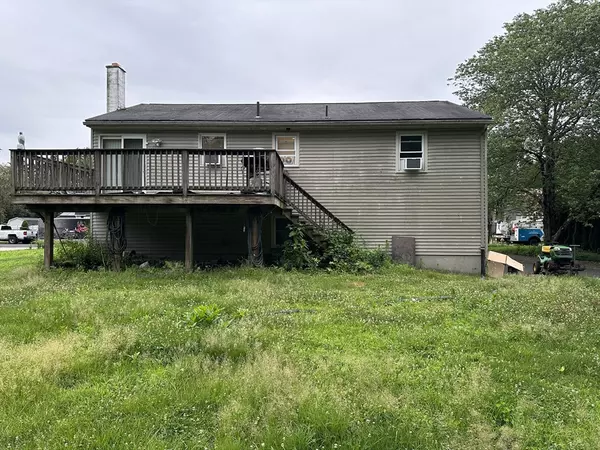 Agawam, MA 01030,30 Kathy Terrace