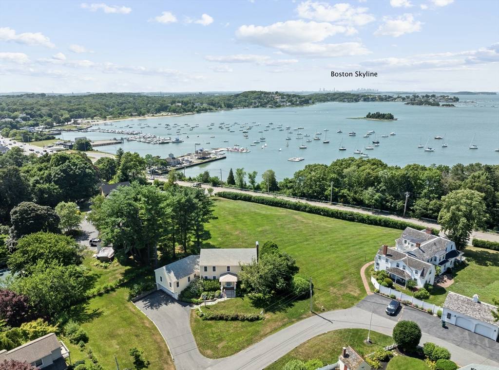 Hingham, MA 02043,71 Summer St