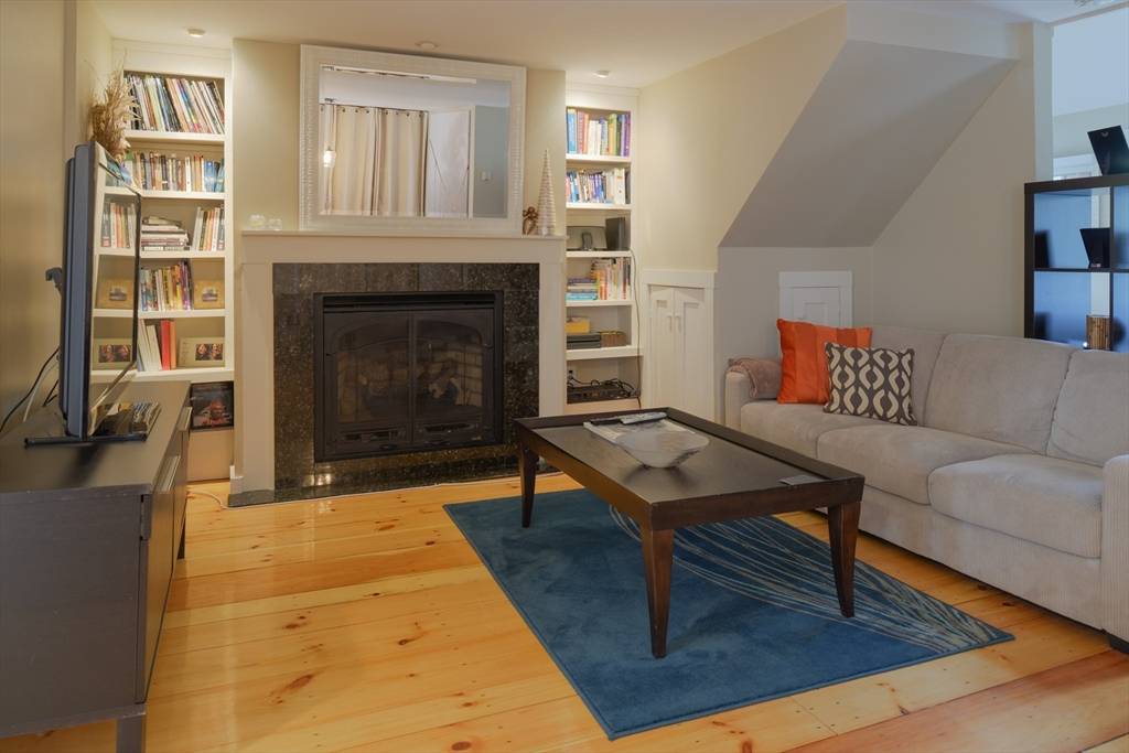 Groveland, MA 01834,134 King #B
