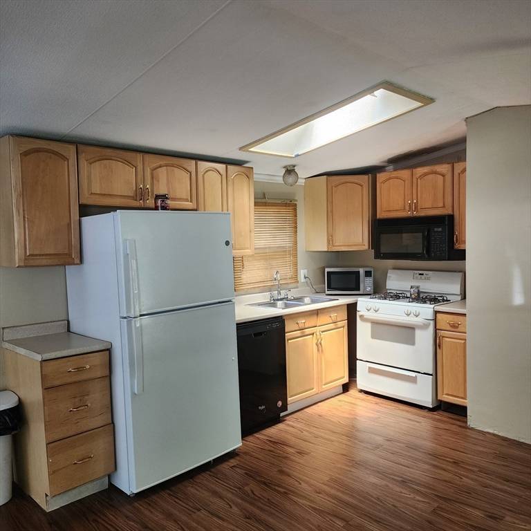 Pepperell, MA 01463,38 River #11
