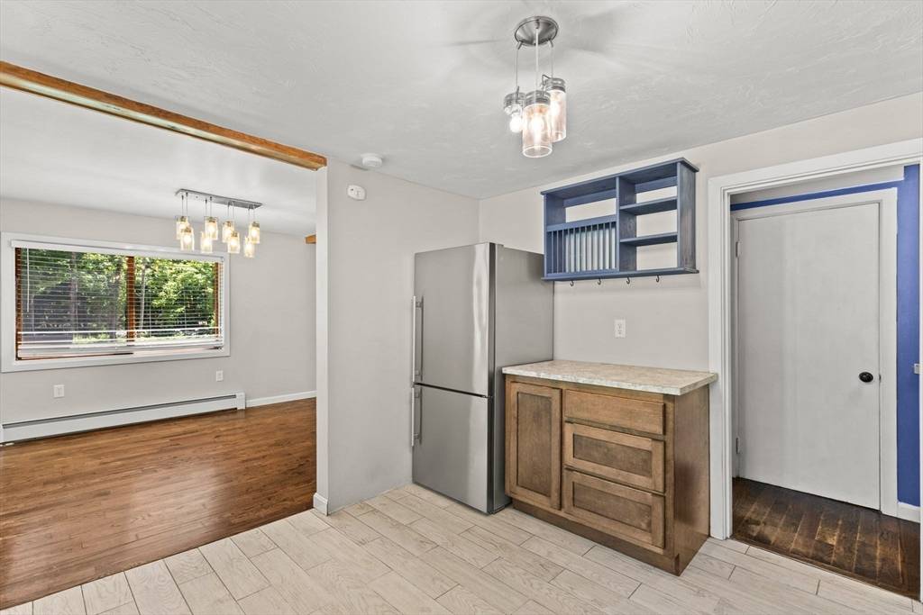 Easton, MA 02375,166 Purchase St