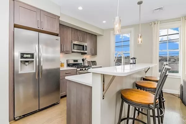 Boston, MA 02125,71 Willow Court #3