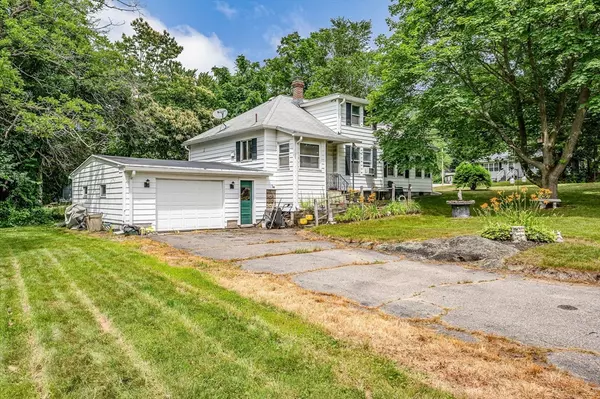 Chelmsford, MA 01824,59 Riverneck Rd