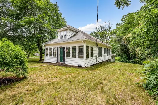 Chelmsford, MA 01824,59 Riverneck Rd