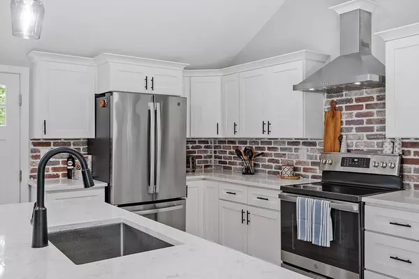 Ashburnham, MA 01430,96 Willard Rd