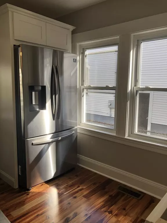 Newton, MA 02466,101-103 Lexington Street