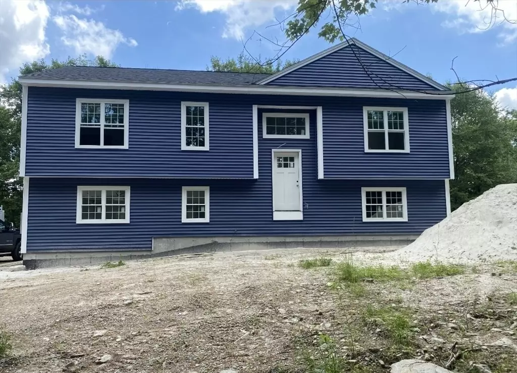 Charlton, MA 01507,76 Number 6 Schoolhouse Rd