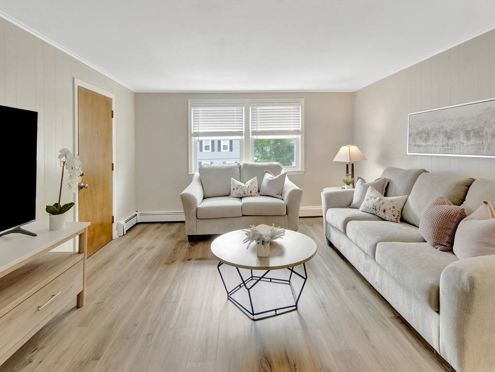North Attleboro, MA 02760,24 River St