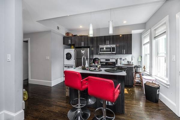 112-118 Glen Street #114, Somerville, MA 02145