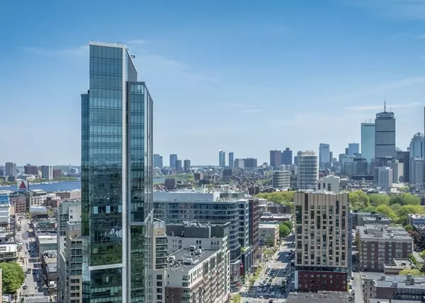 188 Brookline Ave #20H, Boston, MA 02215