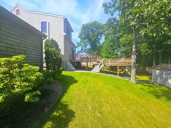 Falmouth, MA 02536,12 Tree Top Ln