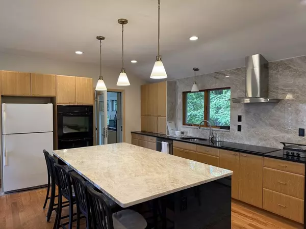 Arlington, MA 02474,48 Spy Pond Lane #48