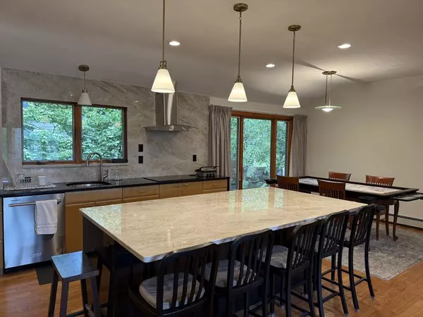Arlington, MA 02474,48 Spy Pond Lane #48