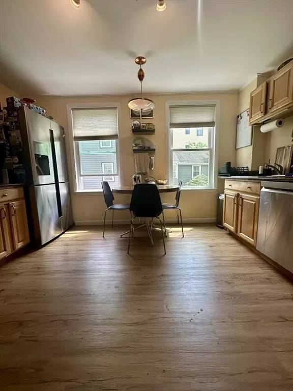 Cambridge, MA 02140,25 Cedar St #1