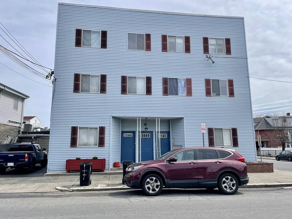 217-221 Highland Ave, #1, Malden, MA 02148