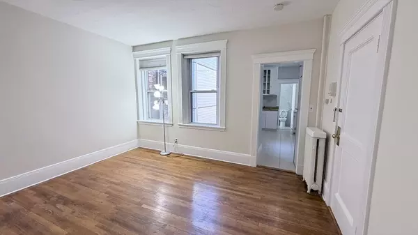 Brookline, MA 02446,15 Parkman St #2C