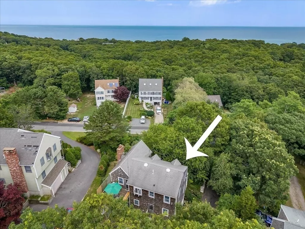 Bourne, MA 02562,20 Brady Rd