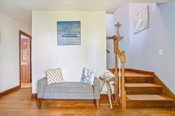 Bourne, MA 02562,20 Brady Rd