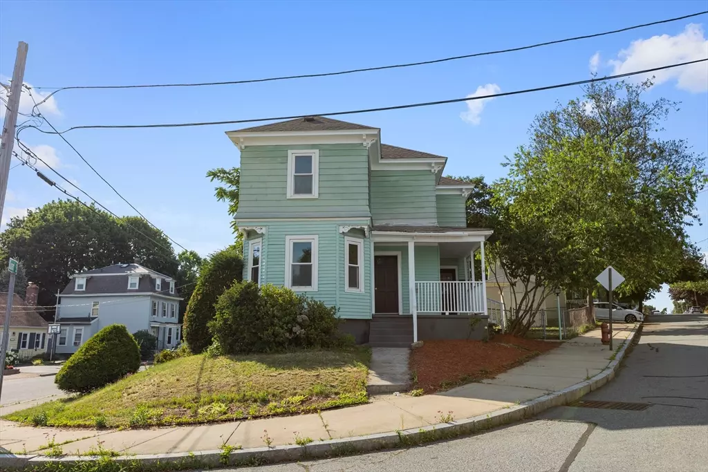 Lowell, MA 01850,56 Beacon St