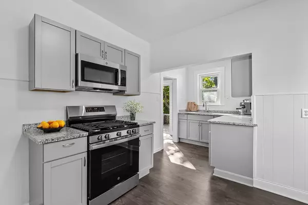 Lowell, MA 01850,56 Beacon St