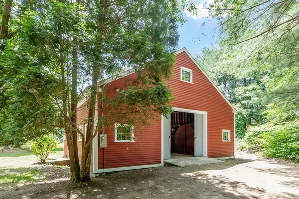 Groton, MA 01450,573 Longley Rd