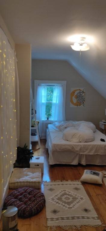 Cambridge, MA 02139,17 Putnam Ave #-