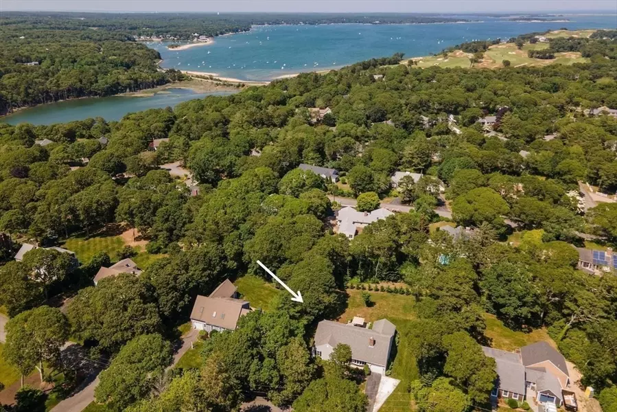 71 Potonumecot Rd, Chatham, MA 02633