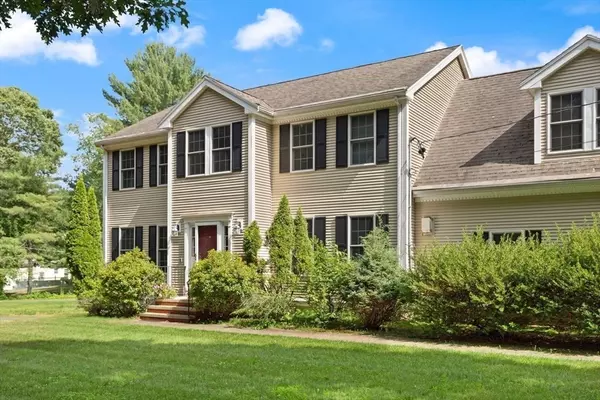 Stoughton, MA 02072,20 Grace Lane